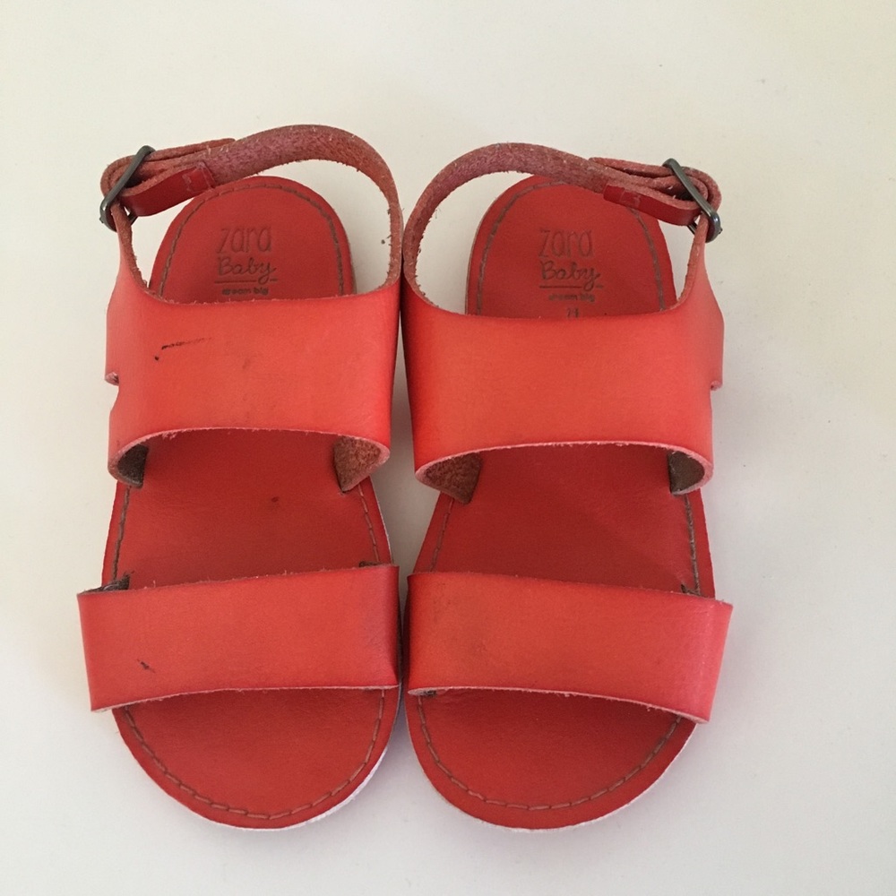 Zara baby Sandals size 24